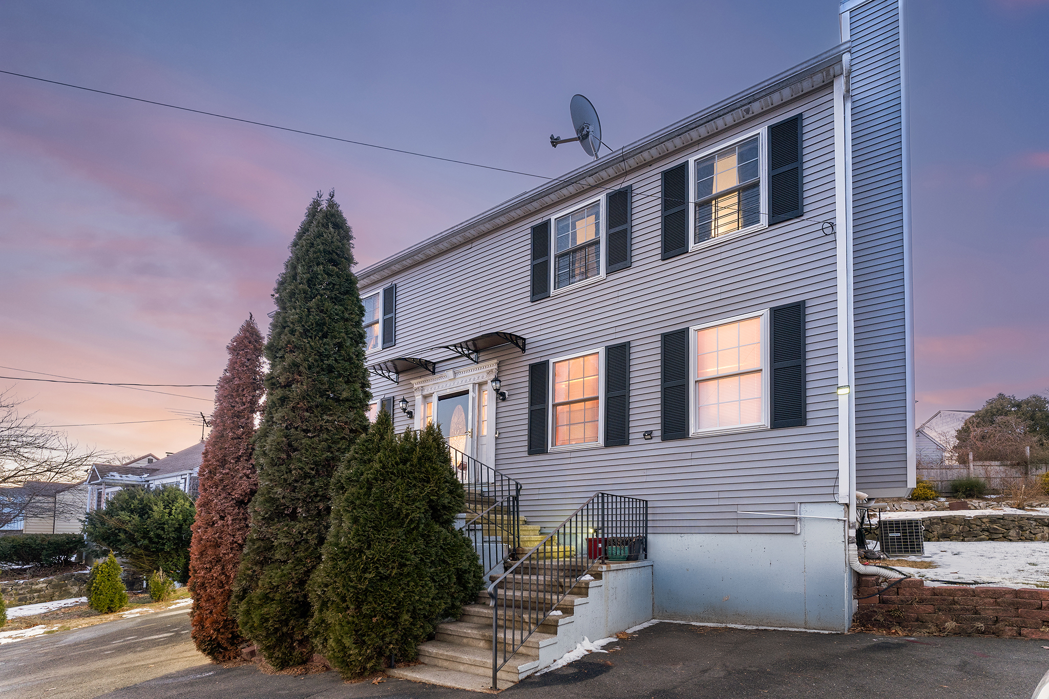 105 Kaechele Pl, Bridgeport CT — sold